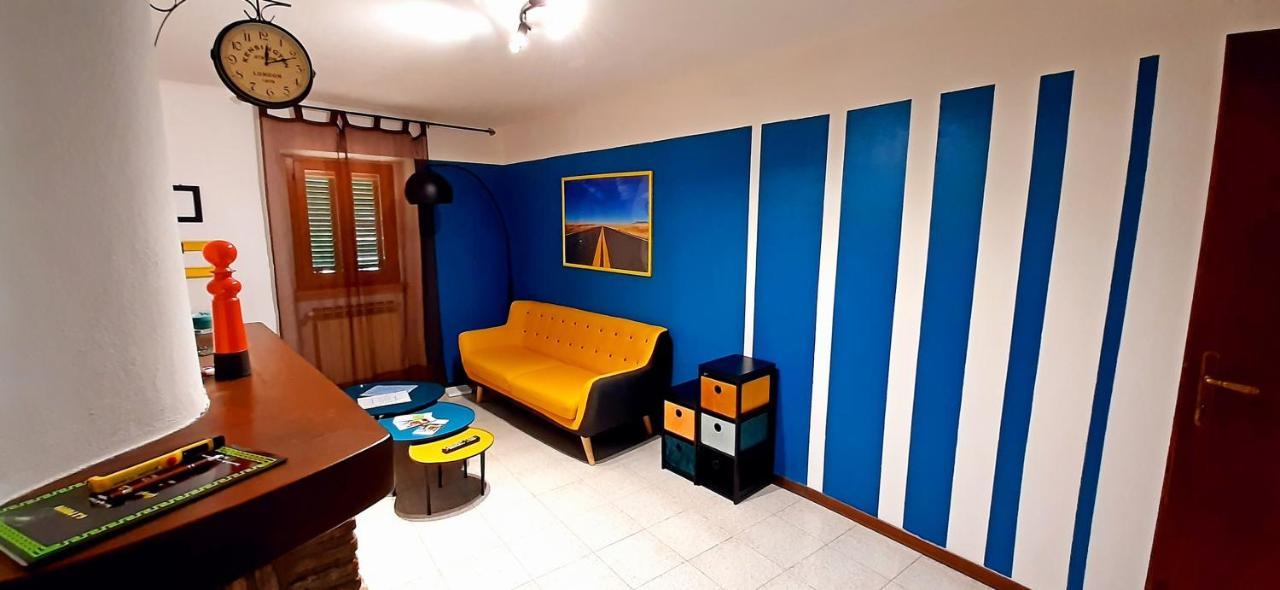 Апартаменти La Casa Colorata Читта-ді-Кастелло Екстер'єр фото